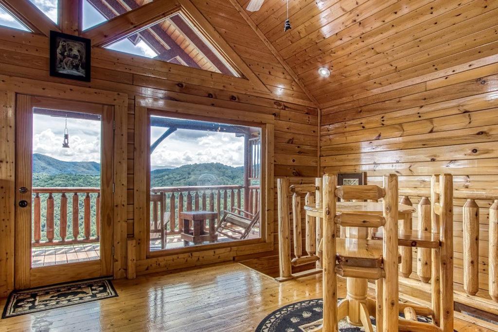 セバービル Endless View- Amazing Panoramic Mountain Views, Pool Access, Free Area Attraction Ticketsヴィラ エクステリア 写真
